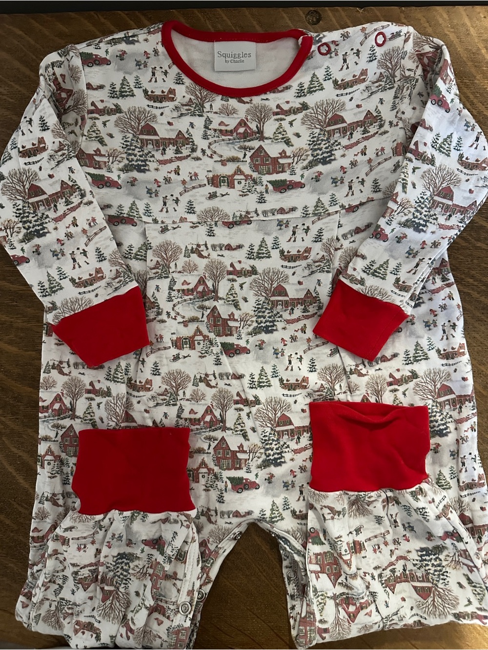 Squiggles Red-Accent Holiday Print Kids